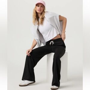 Vuori Halo Essential Wideleg Sweatpants Women's Black Wide-Leg Pants Size Small